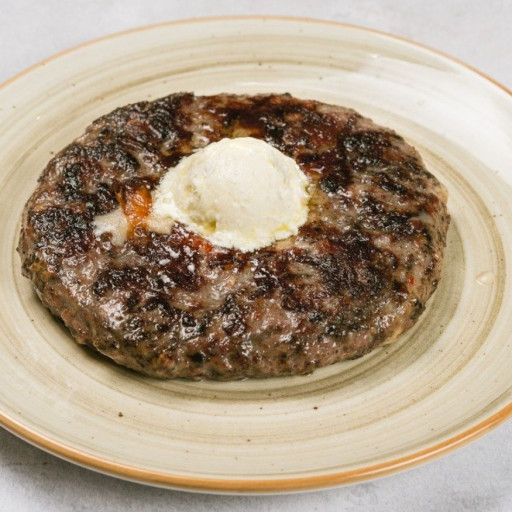 Beef patty with kaymak cream 300g