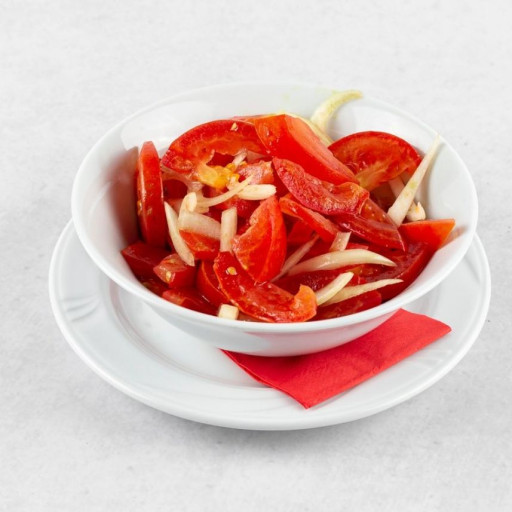 Tomato with onion