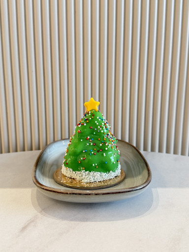 Jelka mus pistać-malina