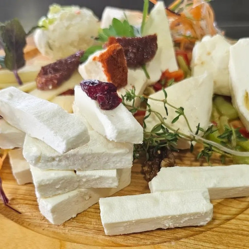 Daska domaćih sireva 300gr