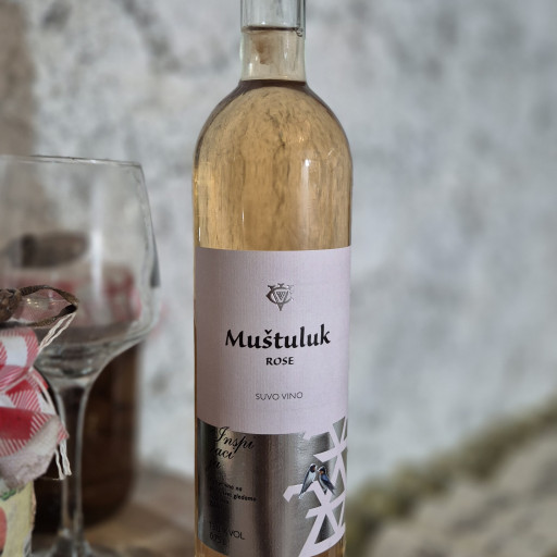 Muštuluk roze 0,75l