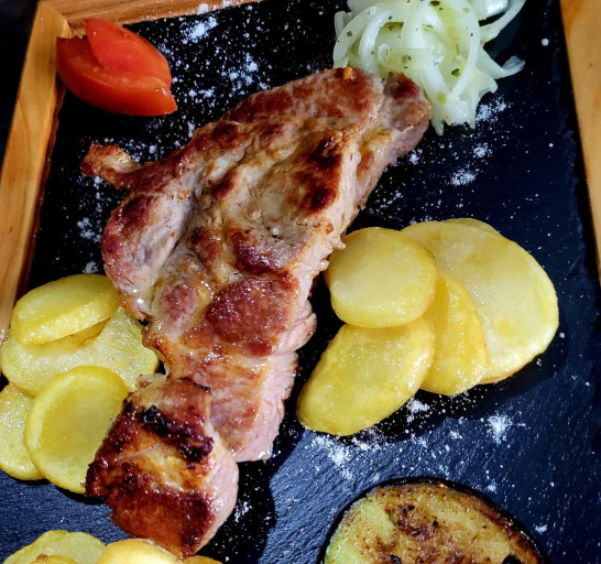 Svinjski vrat (200g)
