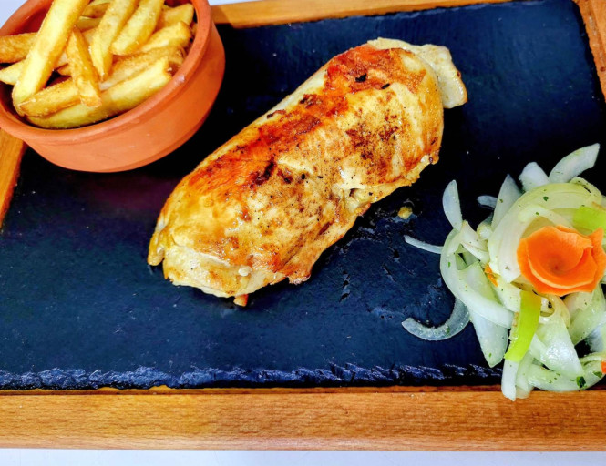 Punjena bela piletina (250g)