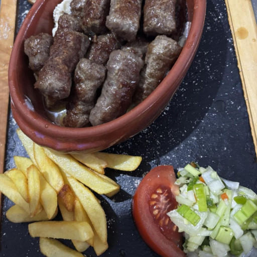 Sarajevski ćevapi na kajmaku 15 kom (300g)