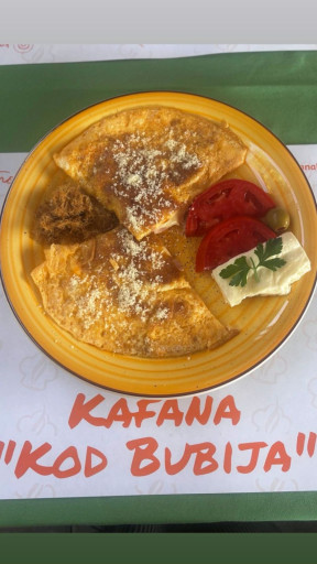 Omlet sa šunkom i kačkavaljem