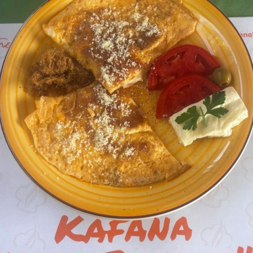 Omlet sa šunkom i kačkavaljem