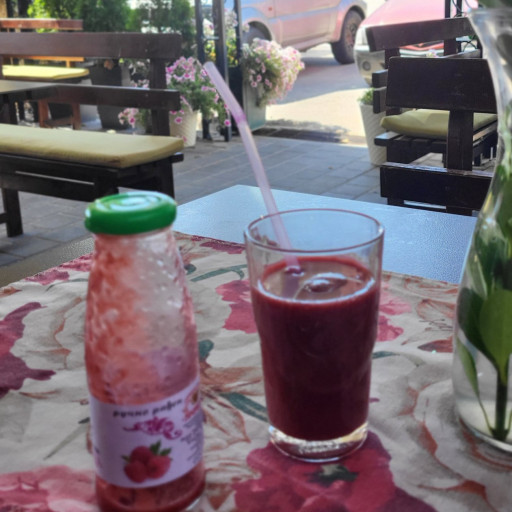 Domaći sokovi "Promaja" - malina