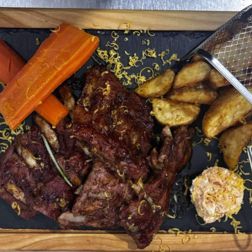 Marinirana svinjska rebarca