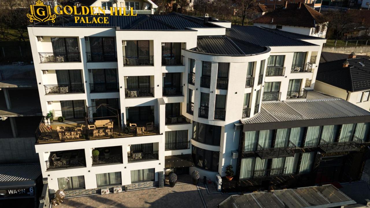 Hotel Golden Hill Palace